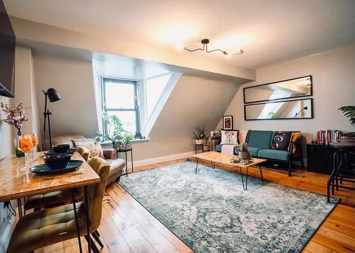 Daire Modern Penthouse In Town
